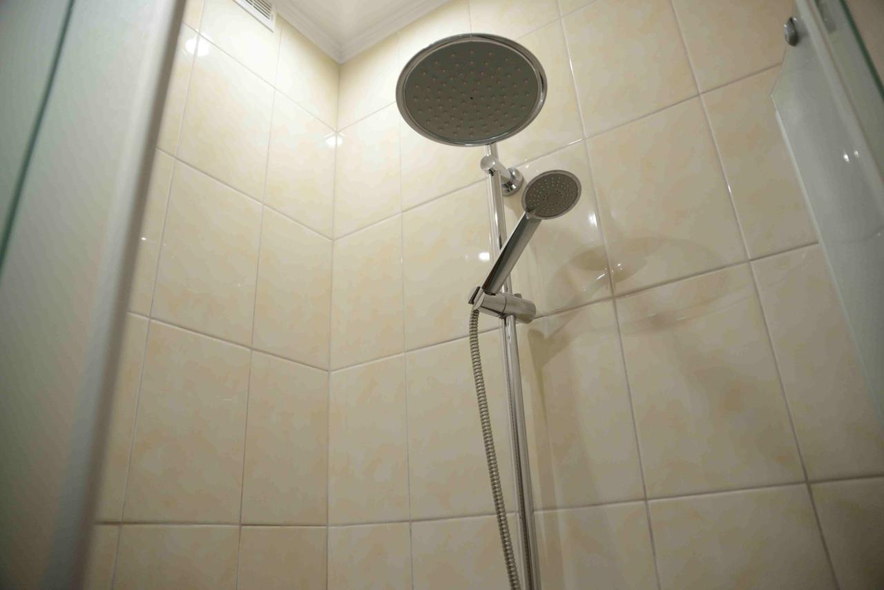 Rivne Hostel Екстер'єр фото
