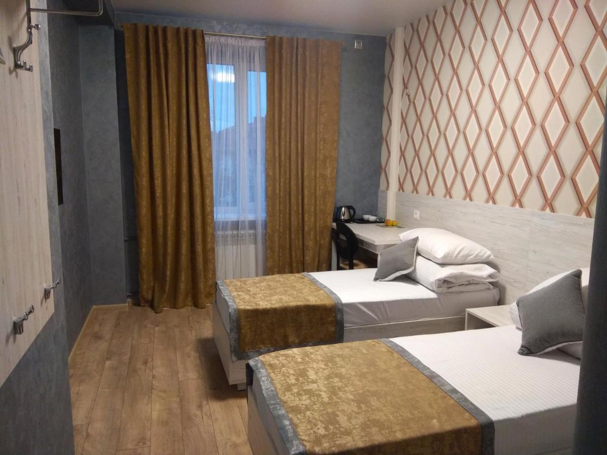 Rivne Hostel Екстер'єр фото