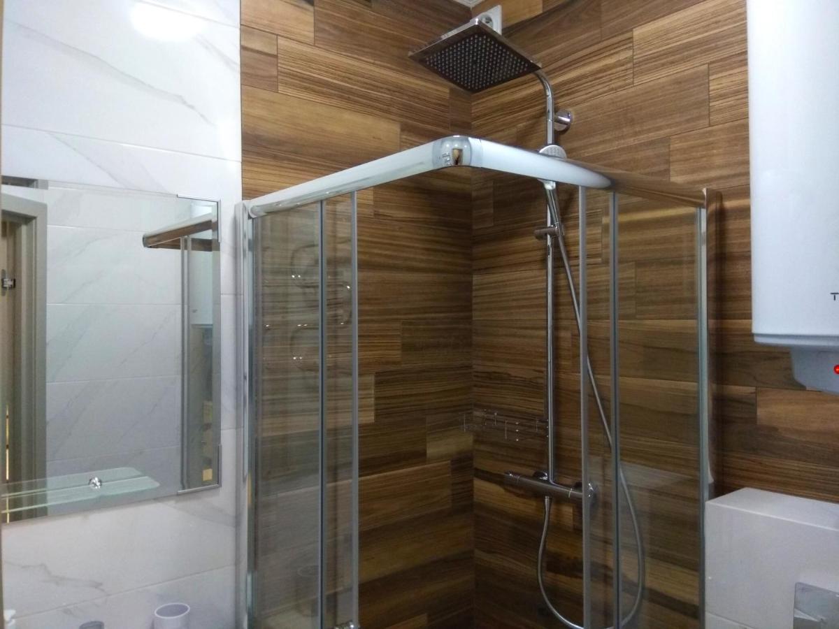 Rivne Hostel Екстер'єр фото